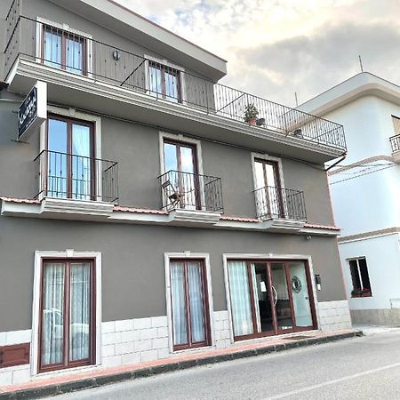 Nacional B&B Monforte San Giorgio Marina Exteriér fotografie